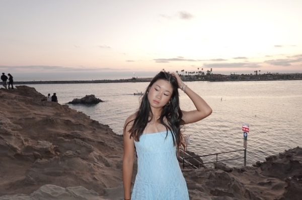 Donina Zhou '27