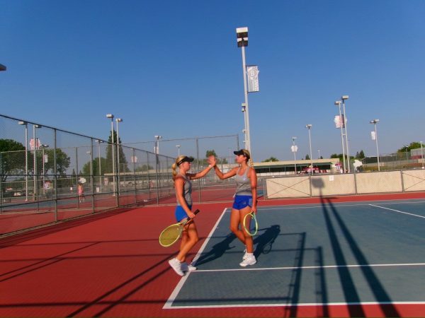 Girl's Tennis